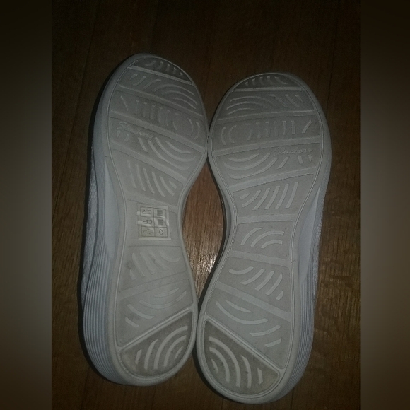 Skechers Air Cooled Memory Form Slide-In Rubber Sole Shoes - 7.5 - Picture 3 of 6